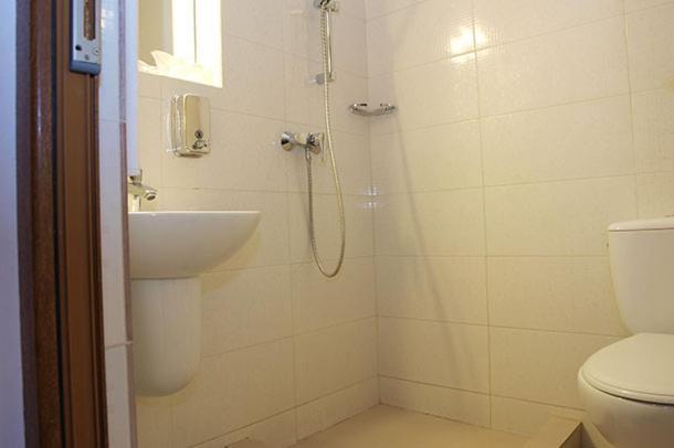 Hotel Sara Neptun Luaran gambar